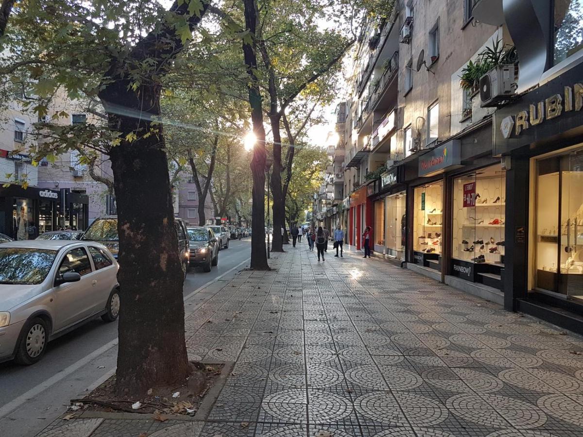4Seasonsgea , Deluxe Studio , City Centre , Тирана Экстерьер фото